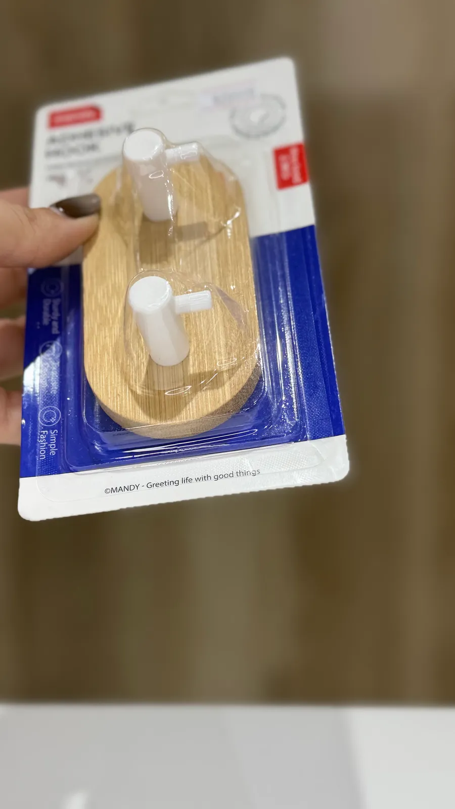ADHESIVE HOOK 2.0KG